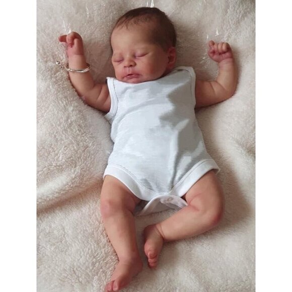 🆕22 InchGirl Cotton Body Sleeping Soft SiliconeVinyl Realistic Reborn Baby Doll - Picture 1 of 4